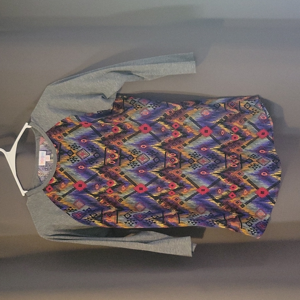 Lularoe top
